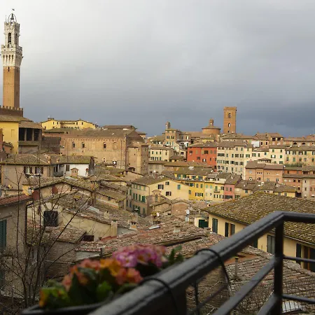 Il Campanone Di * Siena